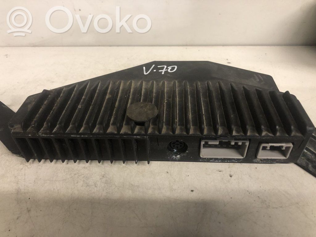 Volvo XC70 Skaņas pastiprinātājs 