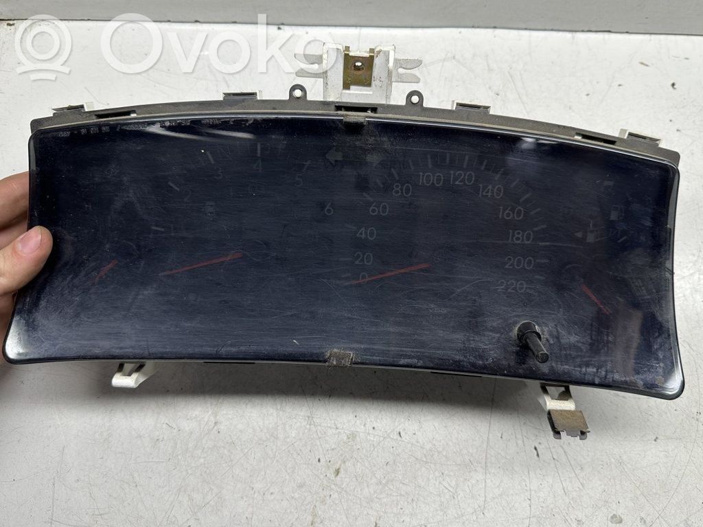 Toyota Corolla E120 E130 Speedometer (instrument cluster) 