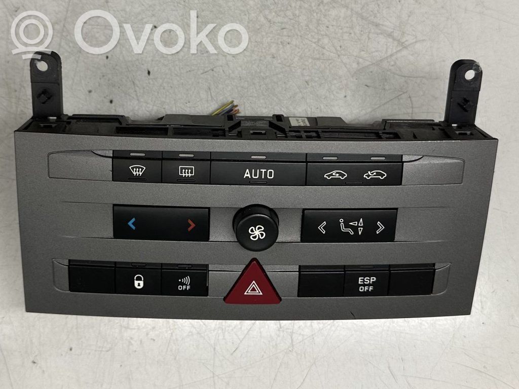 Peugeot 407 Climate control unit 