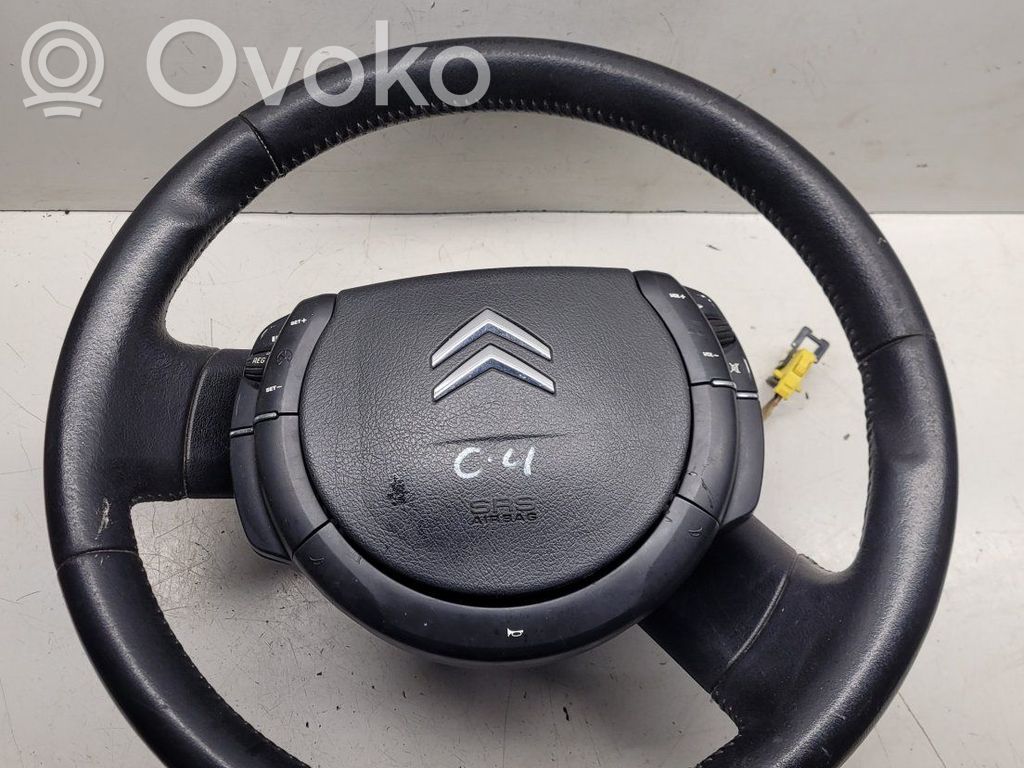 Steering wheel