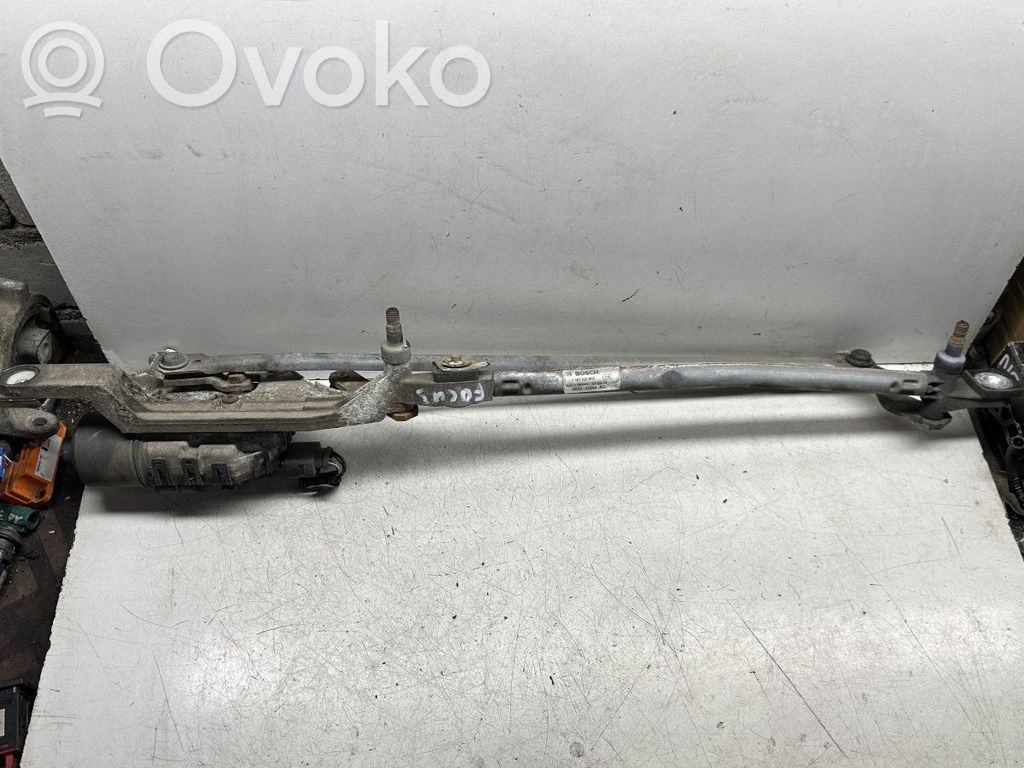 Ford Focus Front wiper linkage 
