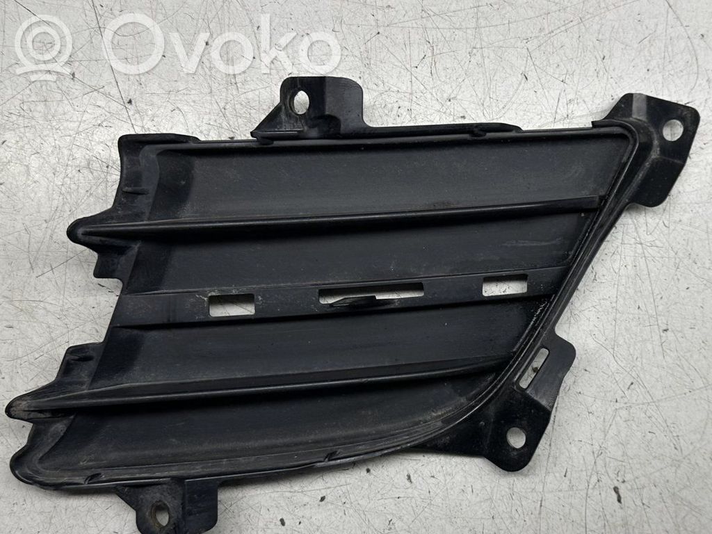Front bumper lower grill   GS7T50C22