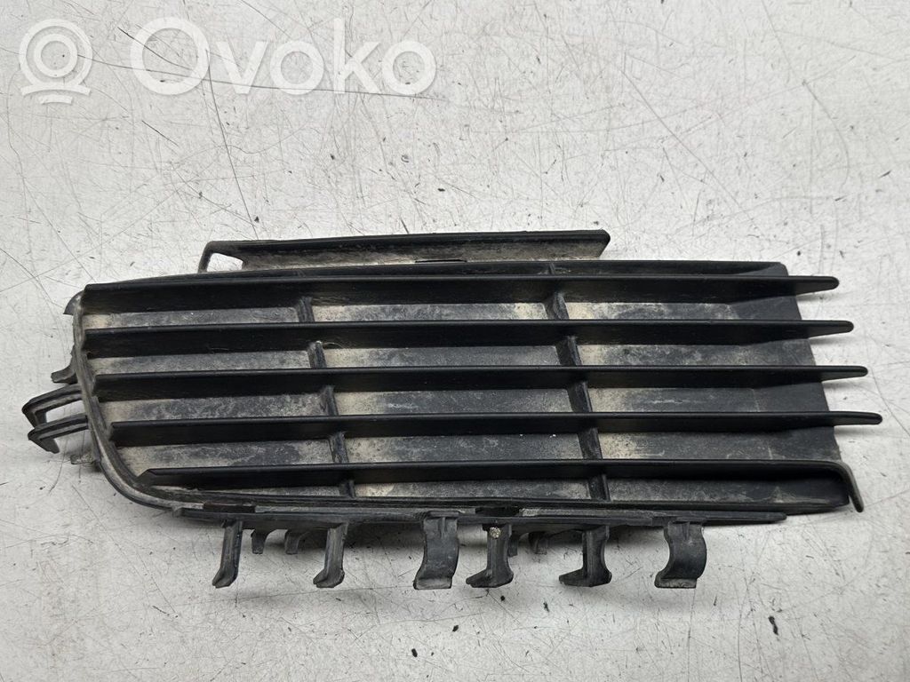 Opel Vectra C Kratka dolna zderzaka przedniego 
