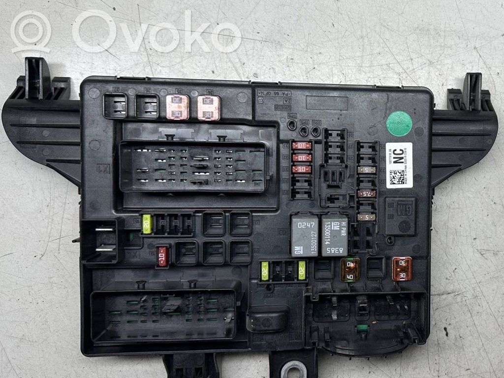 Opel Insignia A Sulakerasiasarja 