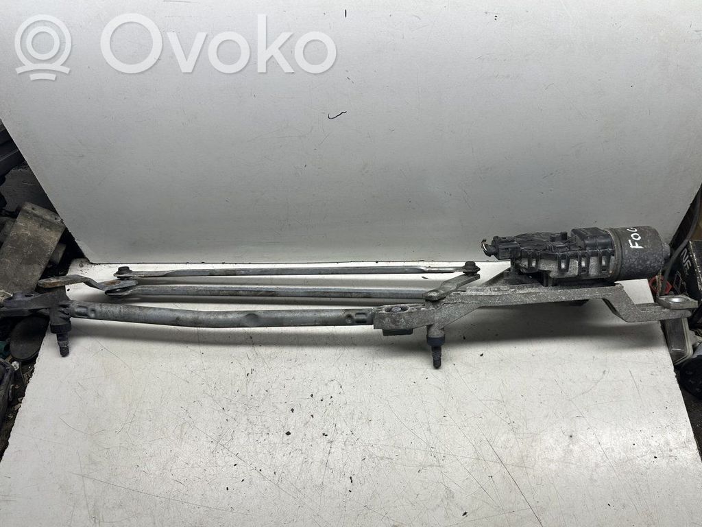 Ford Focus Front wiper linkage 
