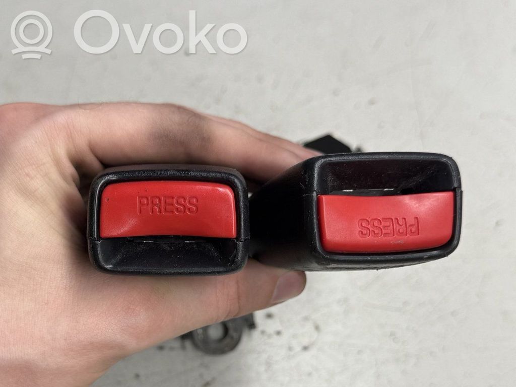 Mazda 6 Middle seatbelt buckle (rear) 