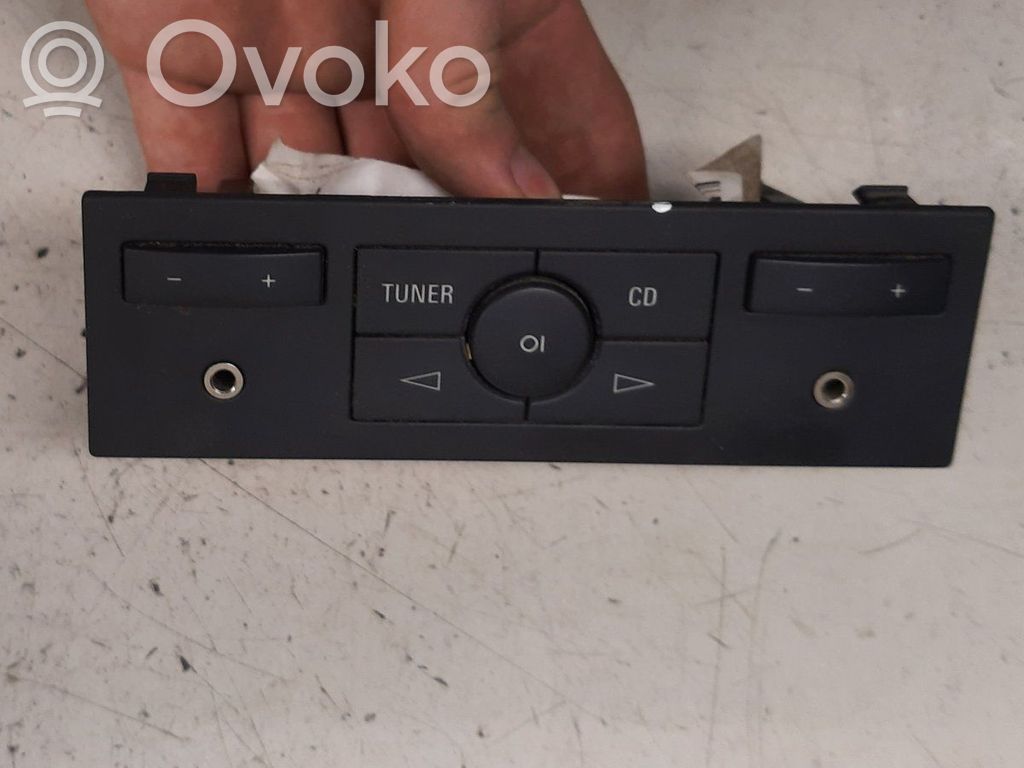 Opel Vectra C Radio/CD/DVD/GPS head unit 