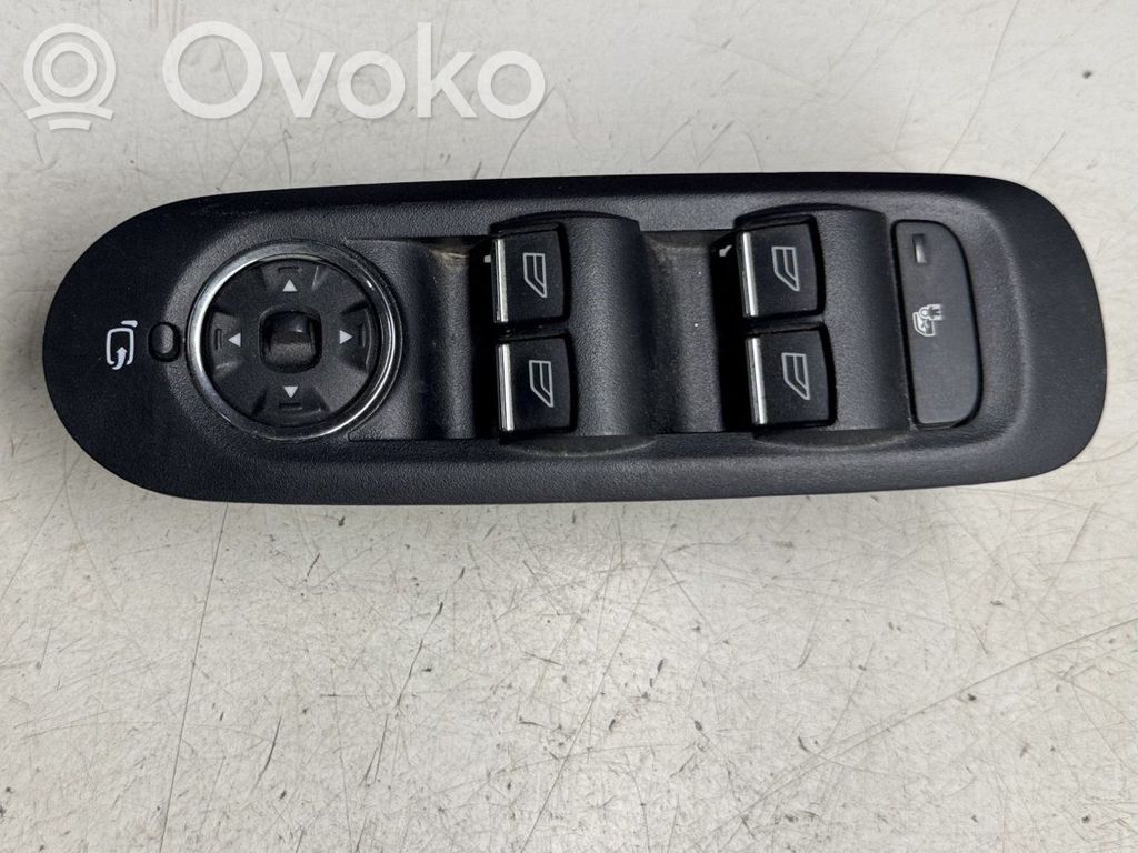 Electric window control switch   AM2T14A132BA