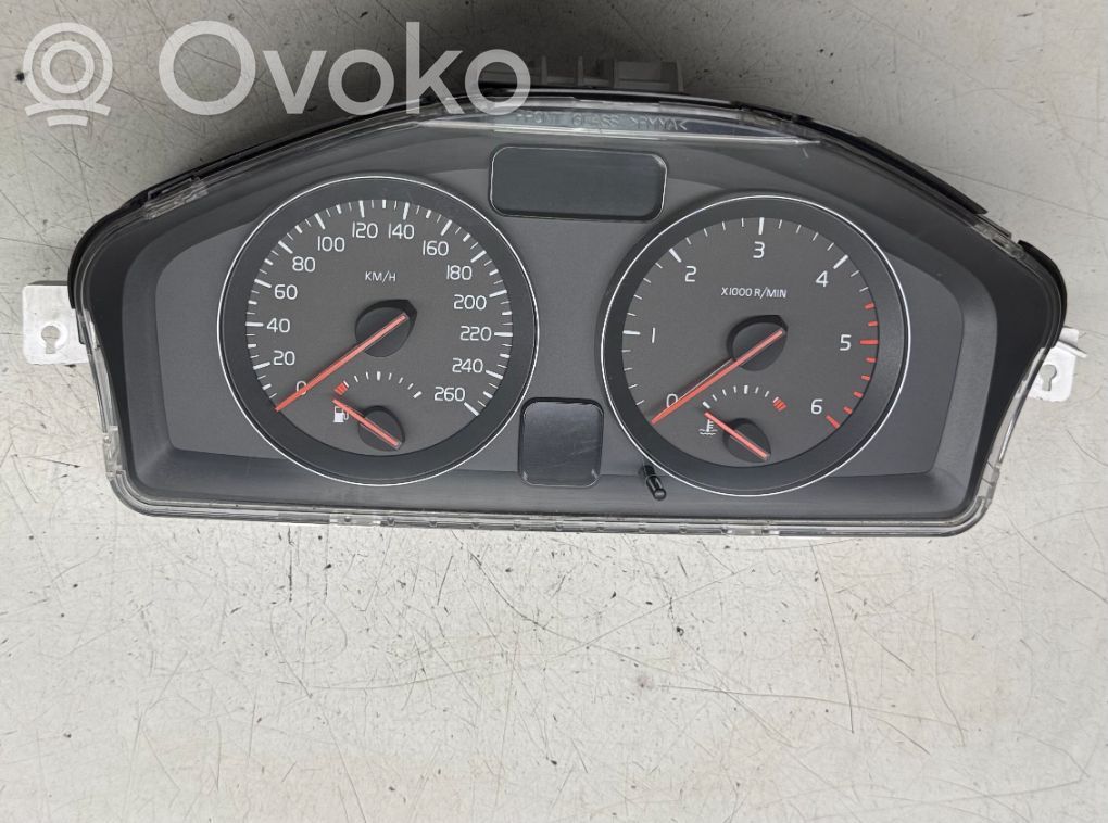 Volvo S40 Speedometer (instrument cluster) 
