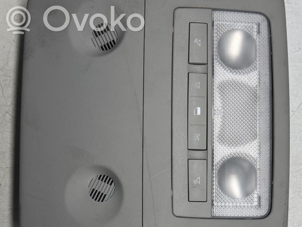 Światło fotela przedniego   13275997,316627975,13275993
