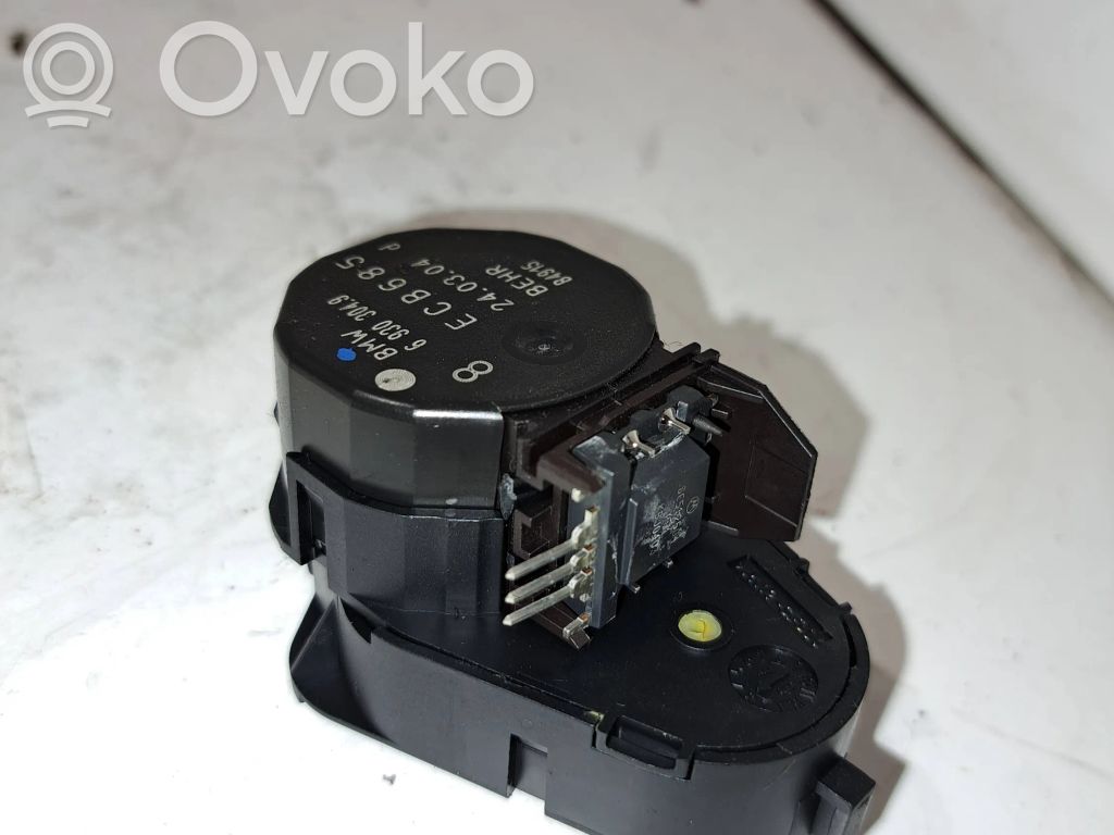 Oro sklendės varikliukas   6930304,B4915,ECB685