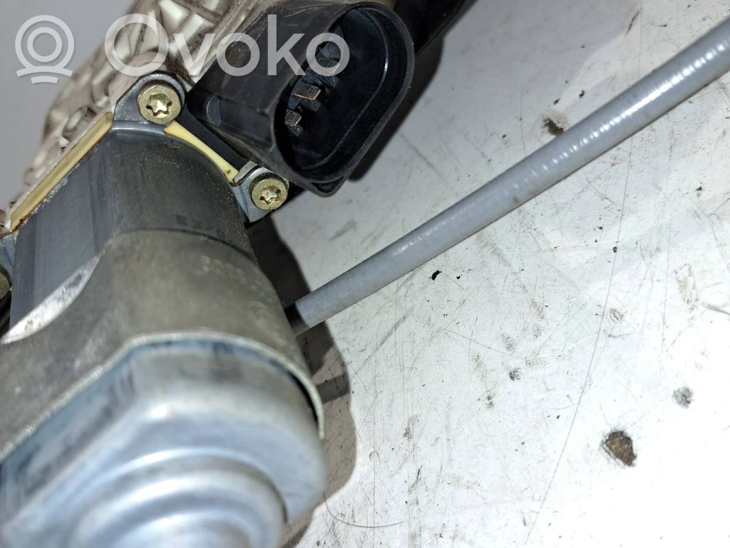 BMW 5 E60 E61 Rear door window regulator motor 