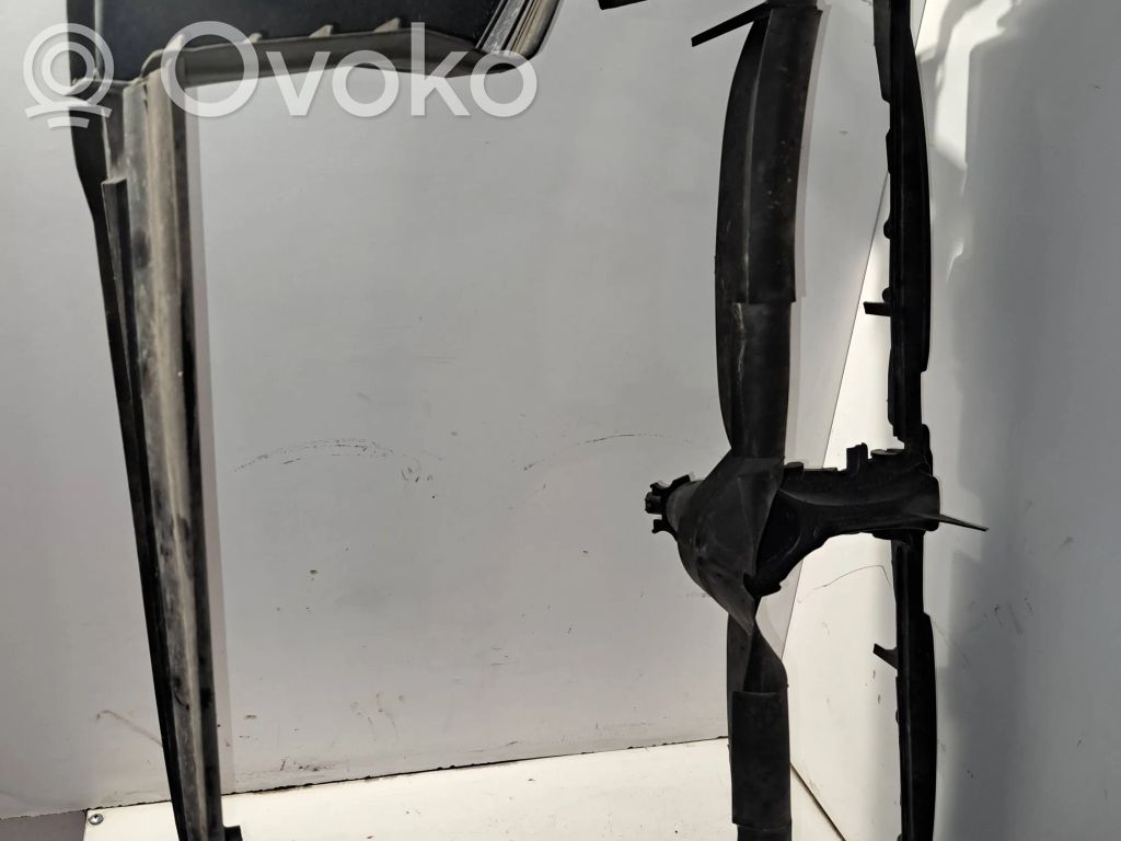 BMW 5 E60 E61 Kita išorės detalė 