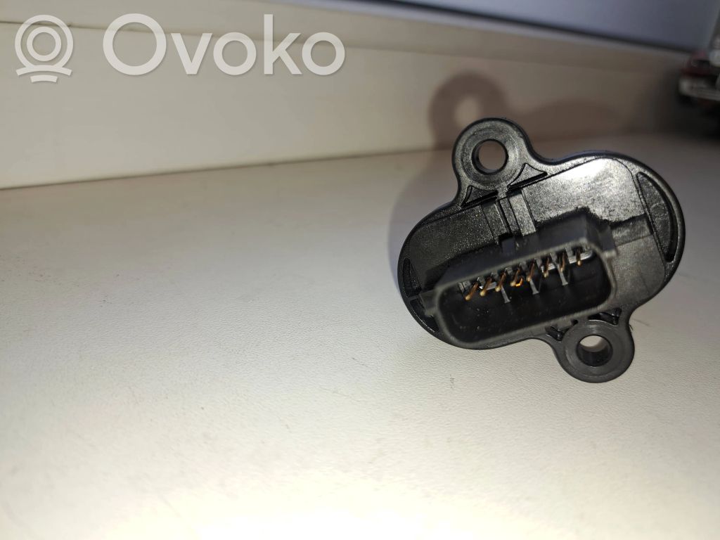 Opel Astra J Mass air flow meter 