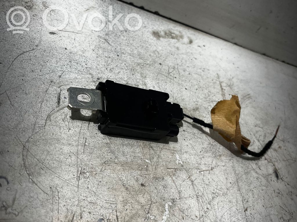 Citroen C5 Antenos stiprintuvas 