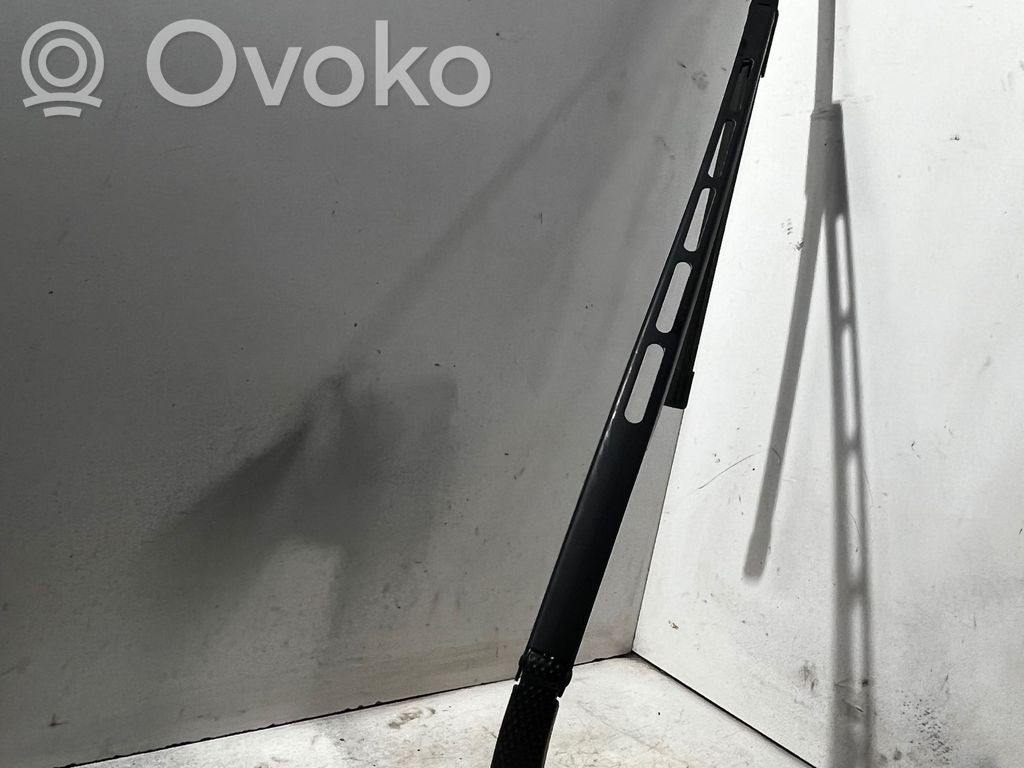 Citroen C5 Front wiper blade arm 