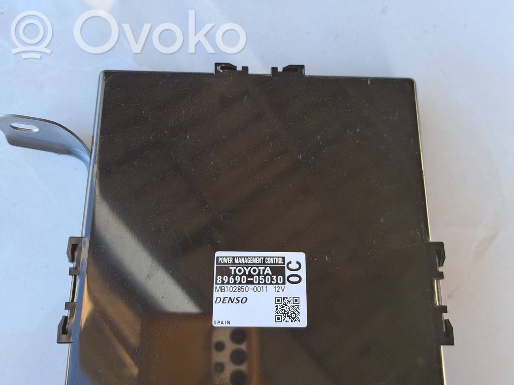 Toyota Avensis T270 Other control units/modules 