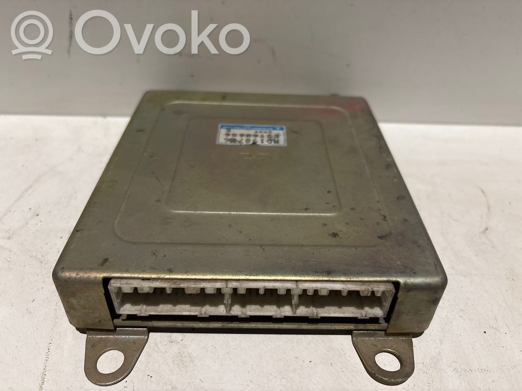 Engine control unit/module   E2T60686