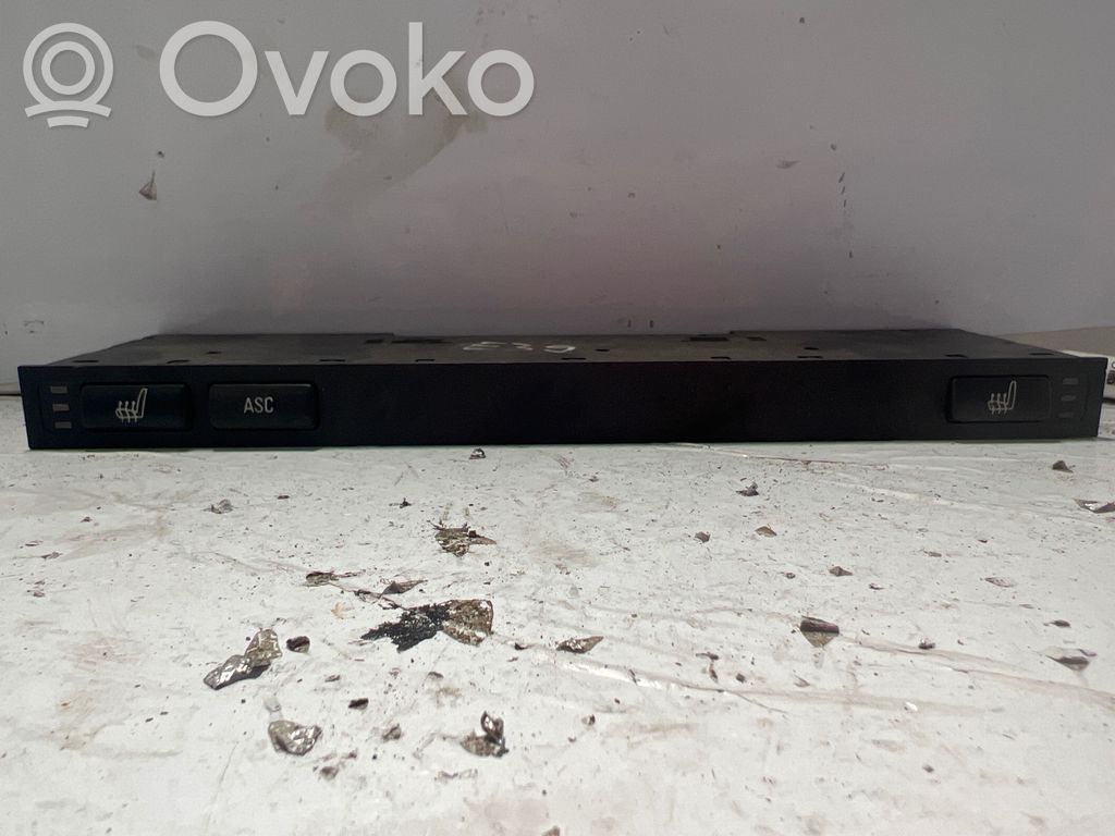 BMW 5 E39 Comutator încălzire scaune 