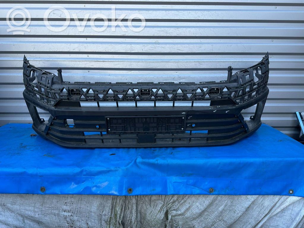 Volkswagen Crafter Front bumper 
