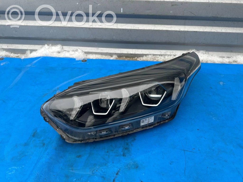KIA Pro Cee'd III Phare frontale 