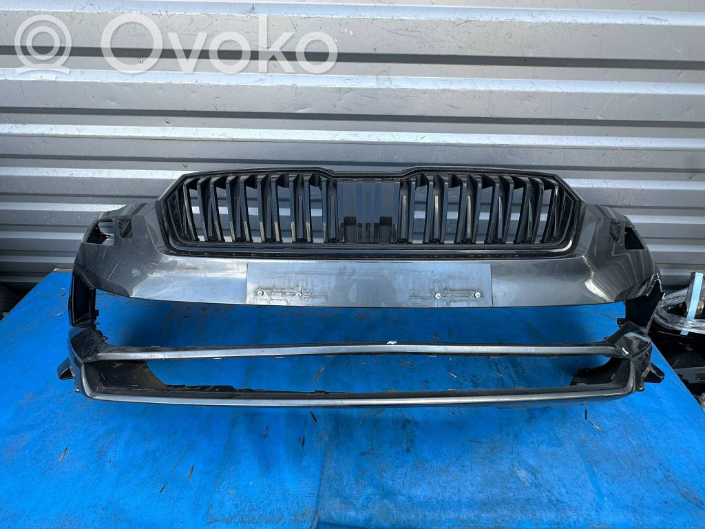 Skoda Karoq Parachoques delantero 