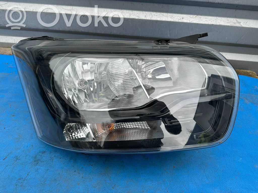 Ford Transit VII Scheinwerfer 
