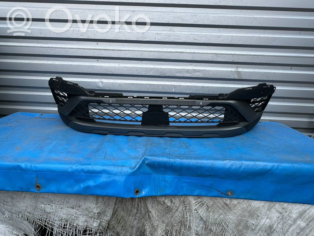 Renault Captur II Front bumper 