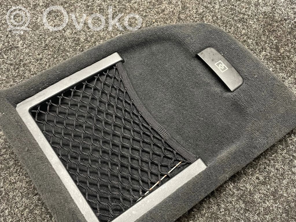 BMW X6 F16 Trunk/boot lower side trim panel 