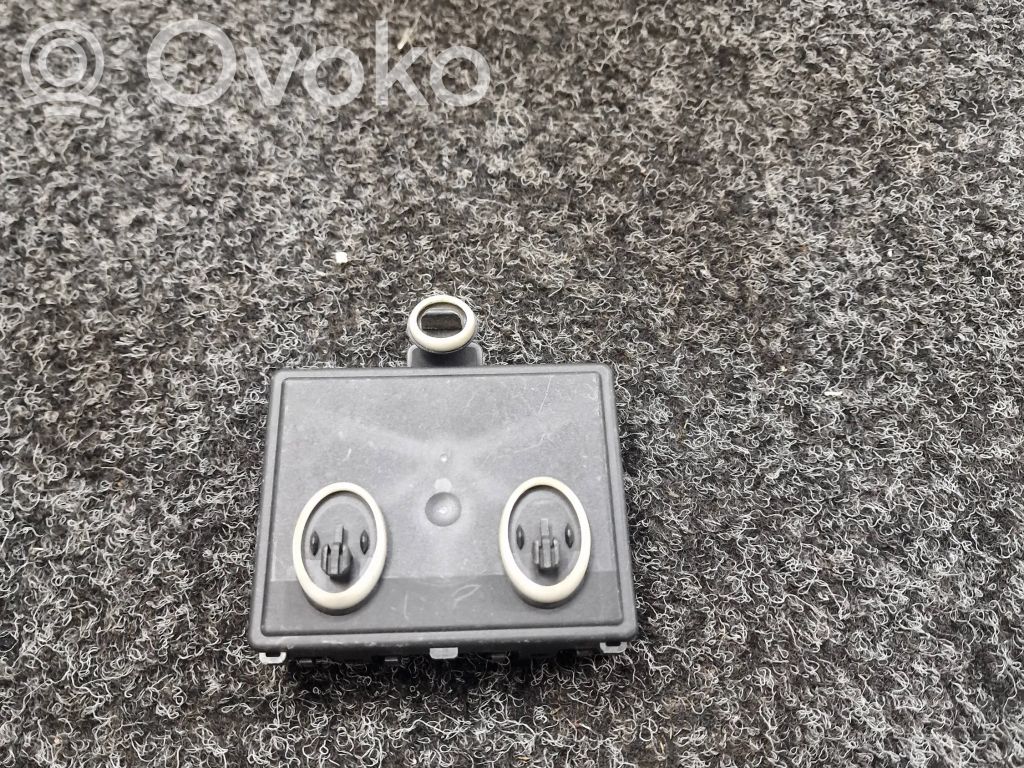 Volkswagen Touareg II Door control unit/module 