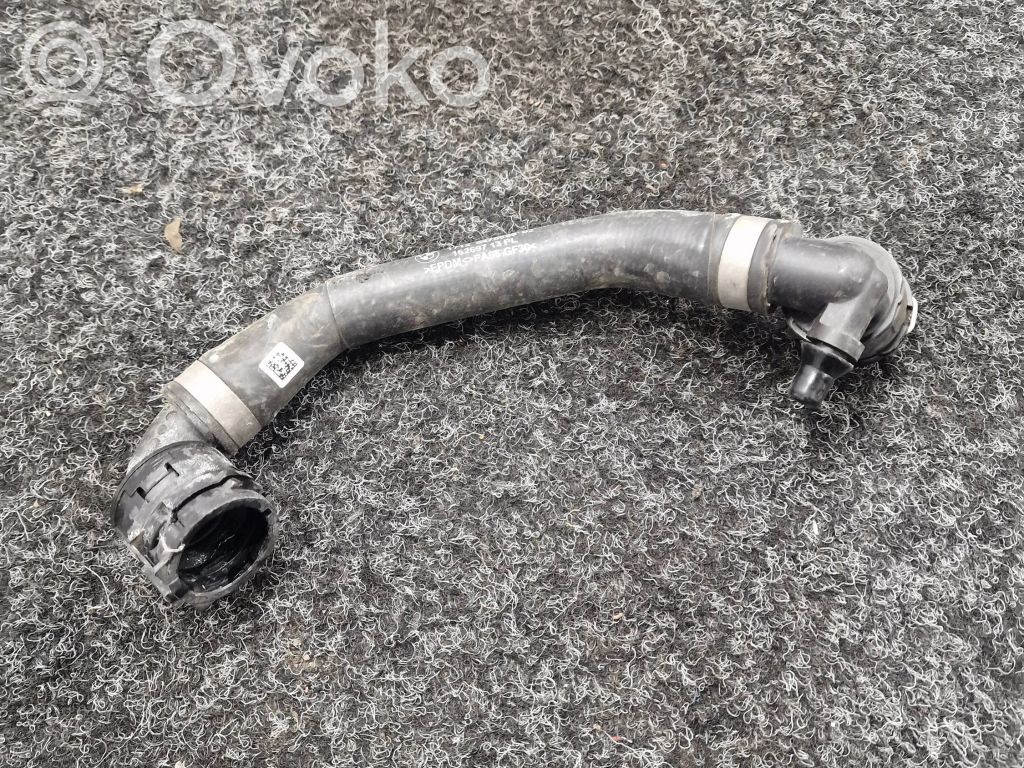 BMW i4 Engine coolant pipe/hose 