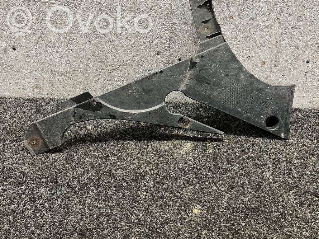BMW M5 Sonstiges Einzelteil Unterboden 