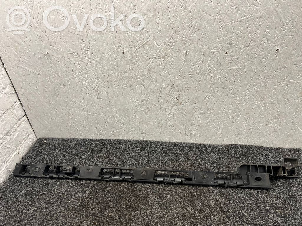 Porsche Macan (95B) Sill supporting ledge 