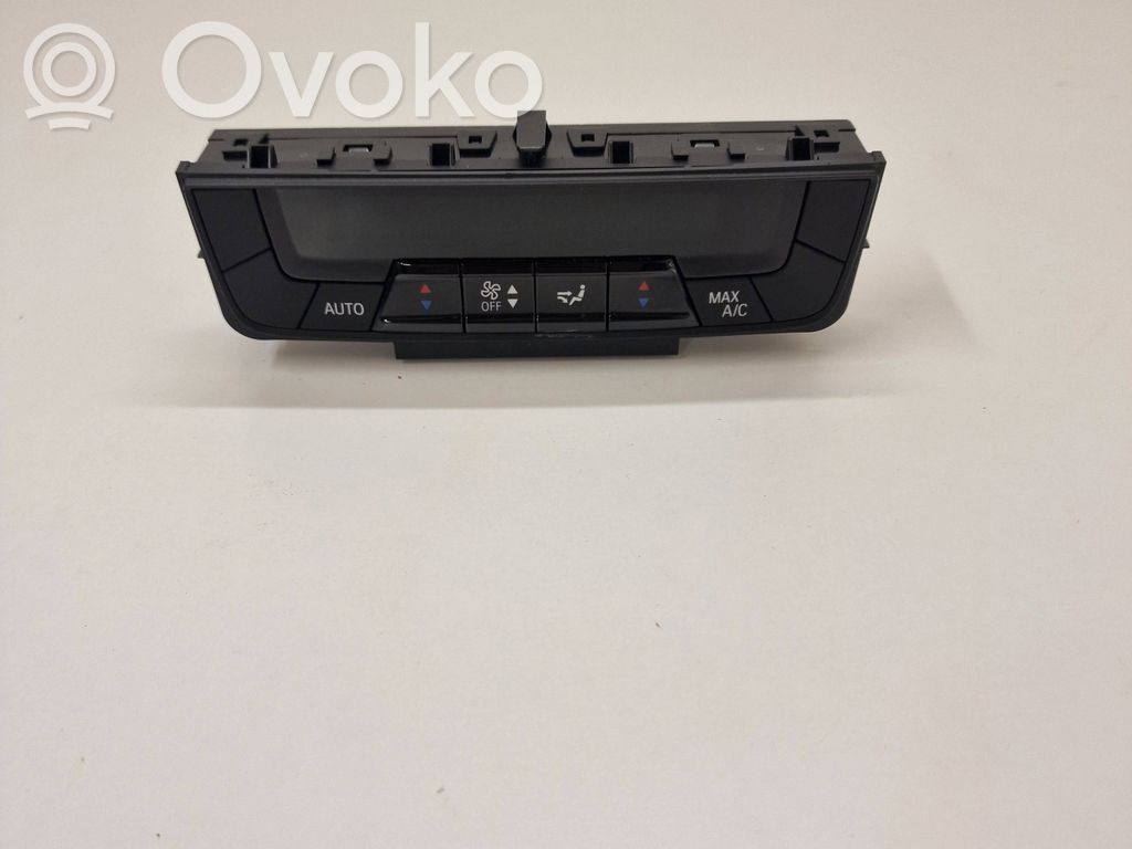 BMW iX Climate control unit 