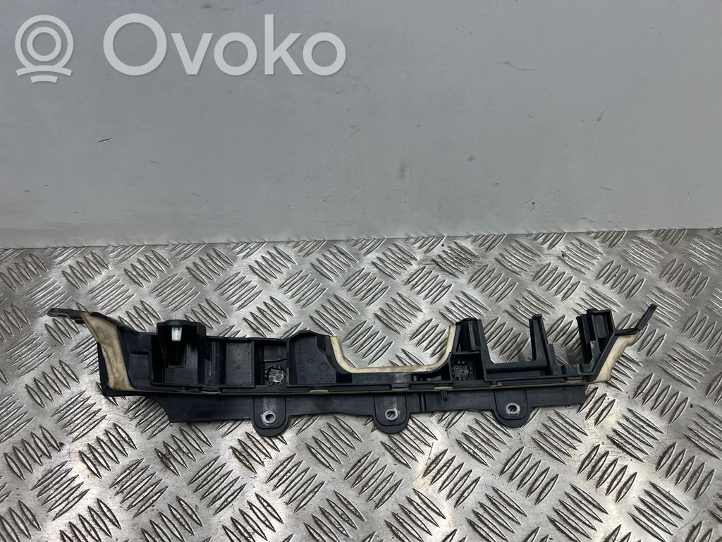 BMW 3 G20 G21 Inne części komory silnika 