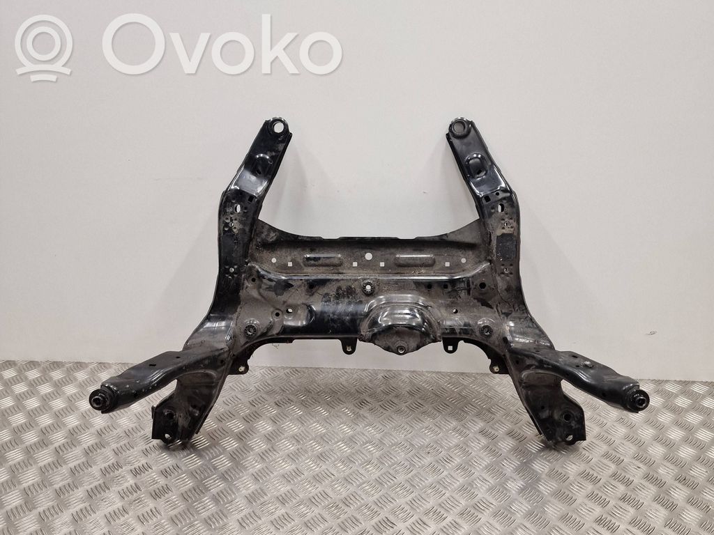 BMW X1 U11 Priekinis traversas 