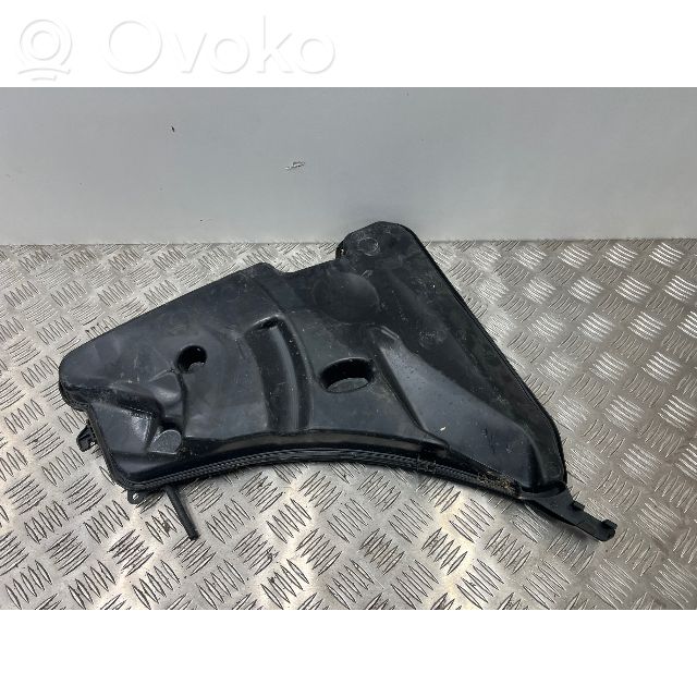 BMW 5 G30 G31 G38 Zbiornik płynu do spryskiwaczy szyby przedniej / czołowej 