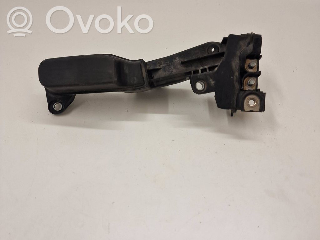 BMW 5 G30 G31 G38 Current control relay 