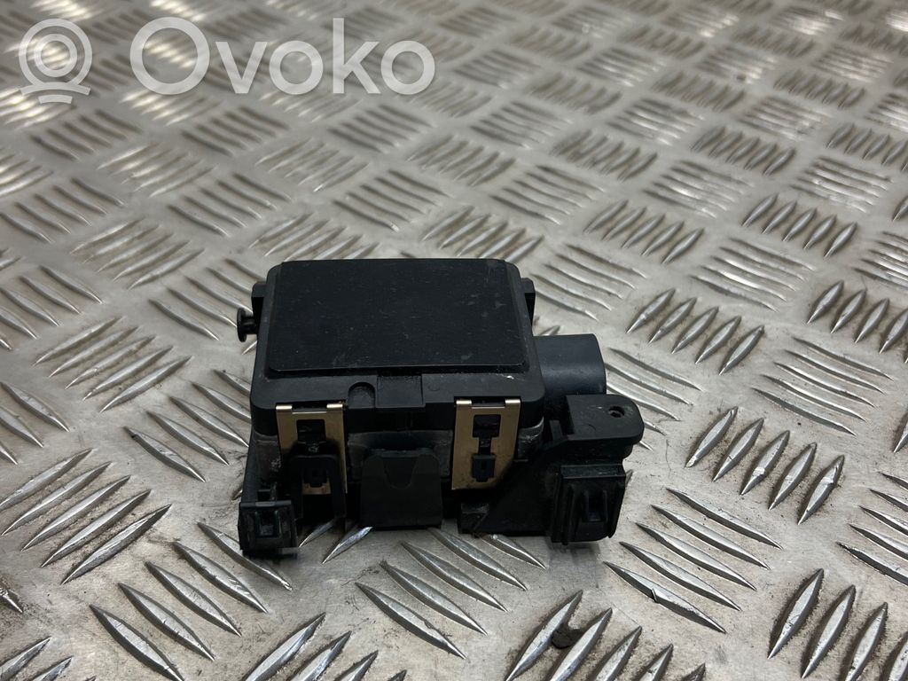 BMW 3 G20 G21 Distronic sensor radar 