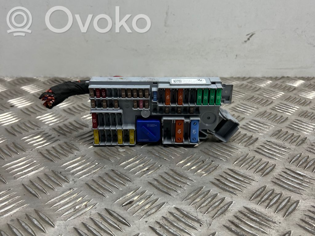 BMW 3 G20 G21 Módulo de fusible 