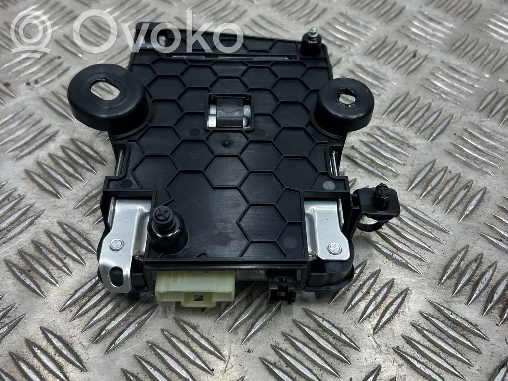 BMW 3 G20 G21 Battery control module 