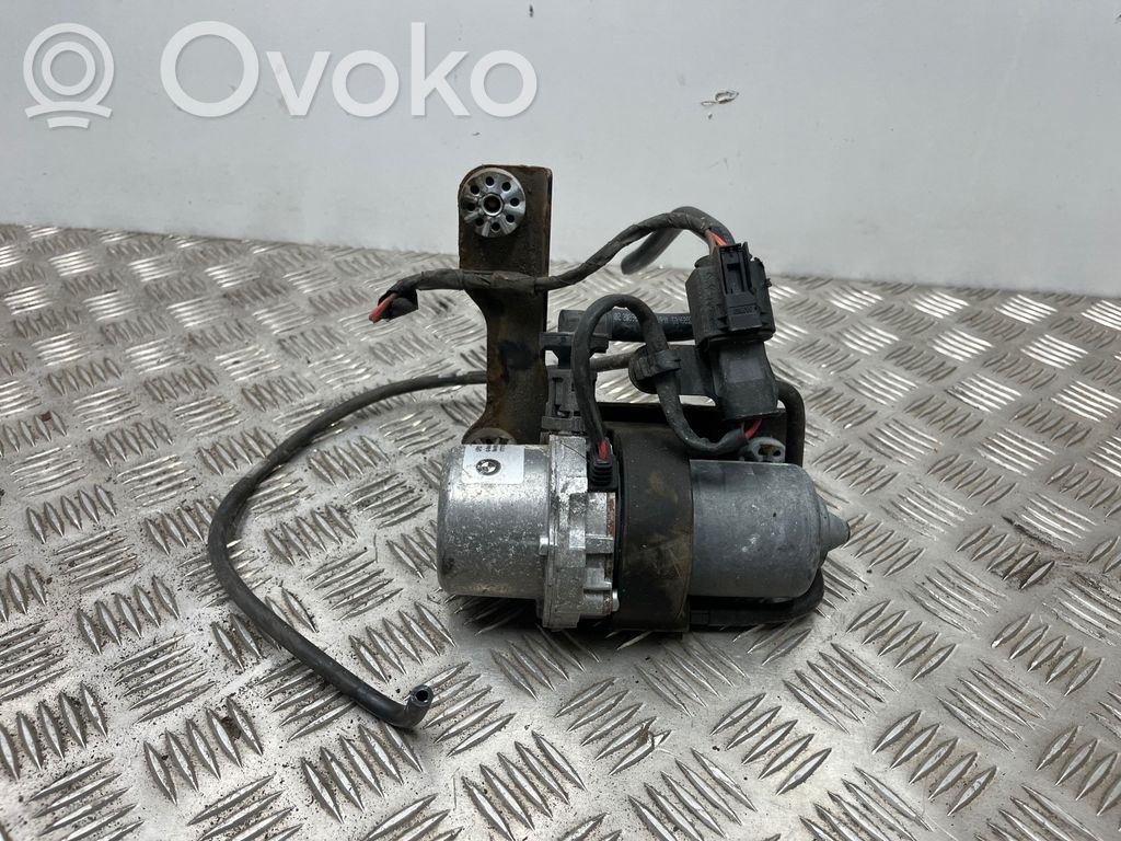 BMW 3 G20 G21 Vacuum pump 