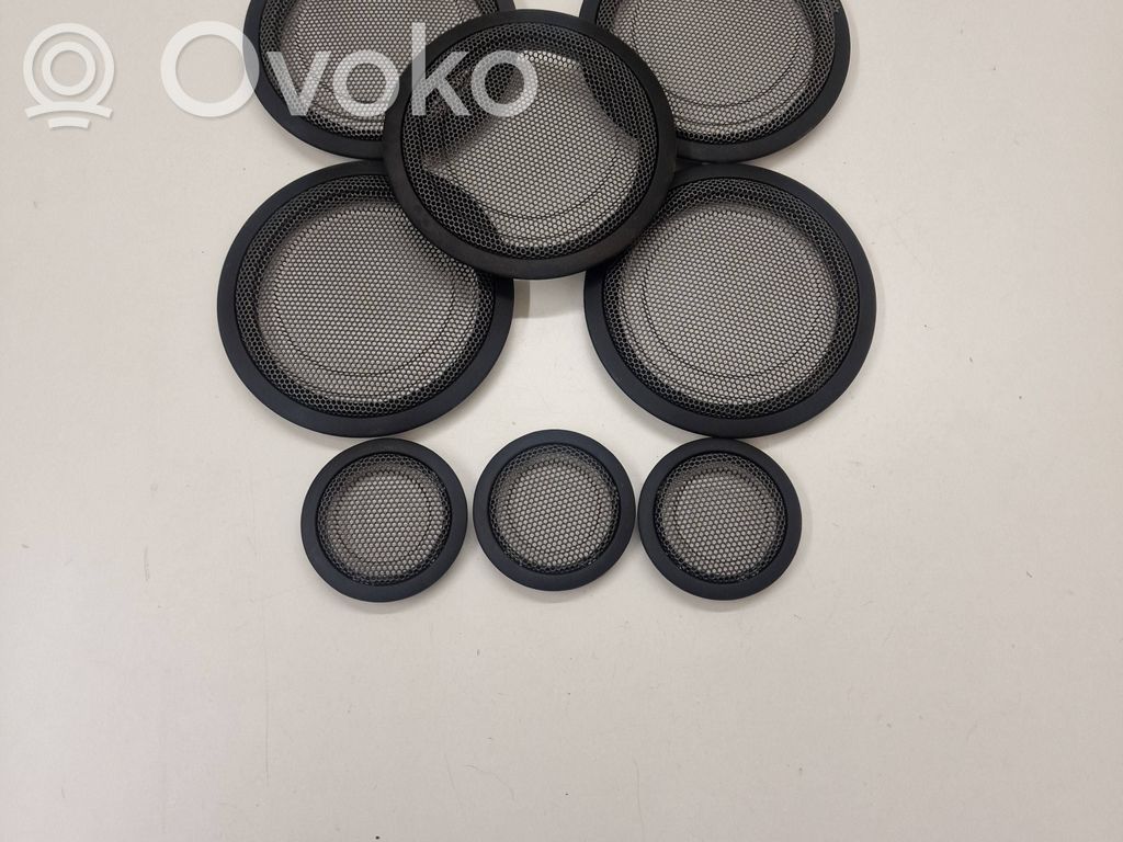BMW 3 F30 F35 F31 Maskownica głośnika drzwi przednich 