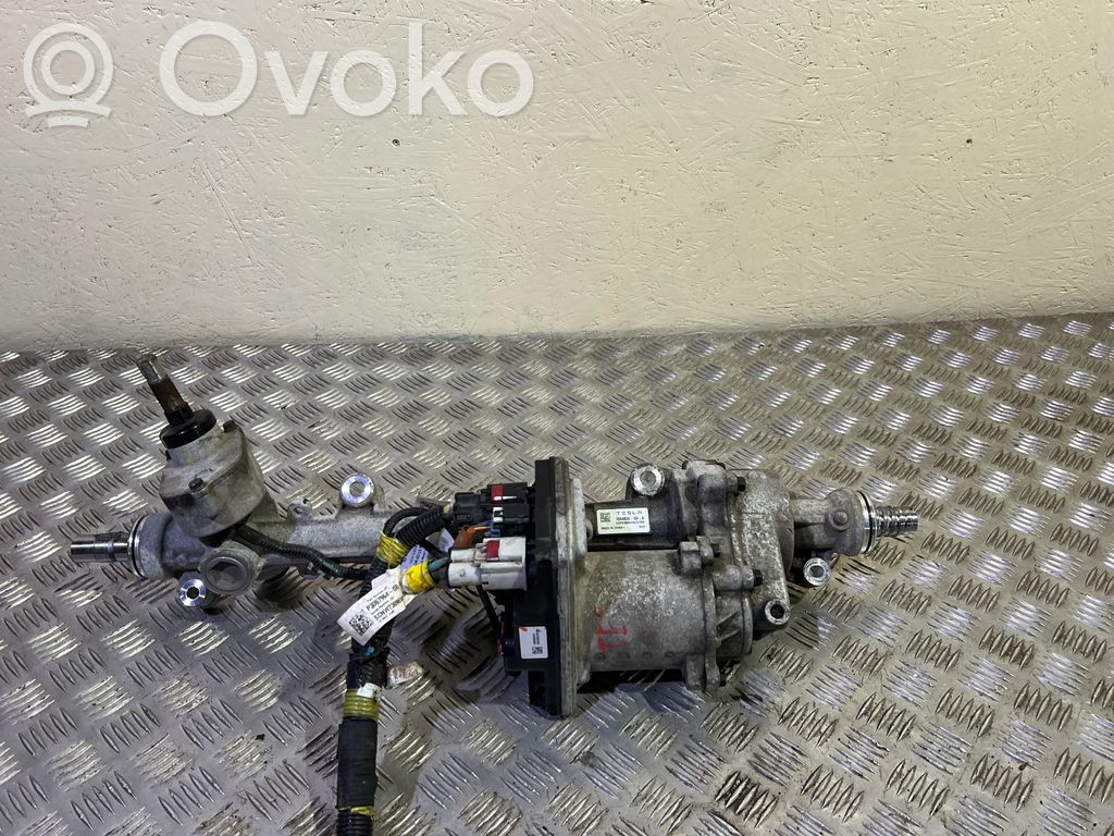 Tesla Model 3 Vairo kolonėlė 