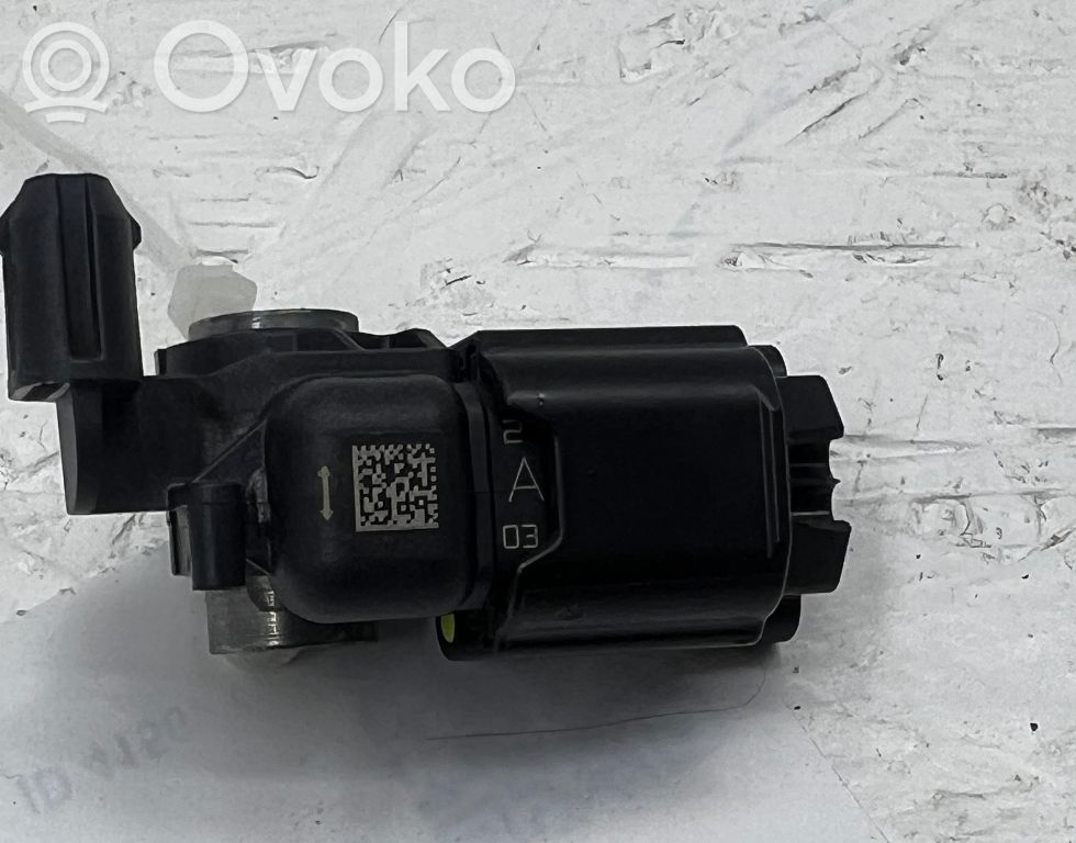 Nissan Leaf II (ZE1) Airbag deployment crash/impact sensor 