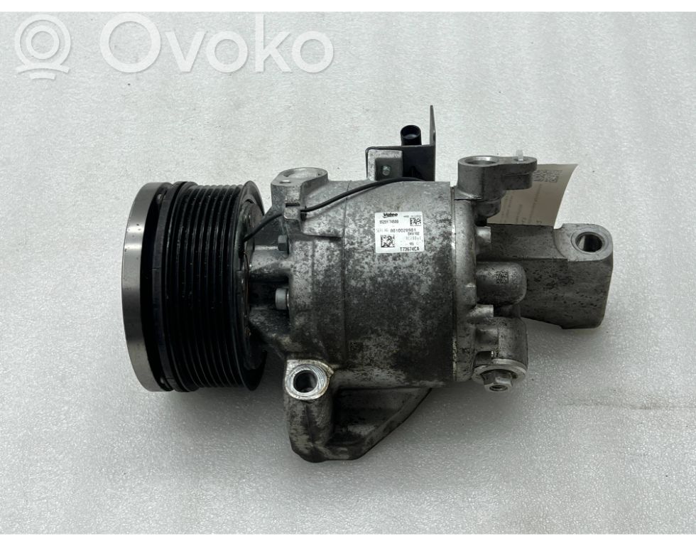 Suzuki Vitara (LY) Air conditioning (A/C) compressor (pump) 