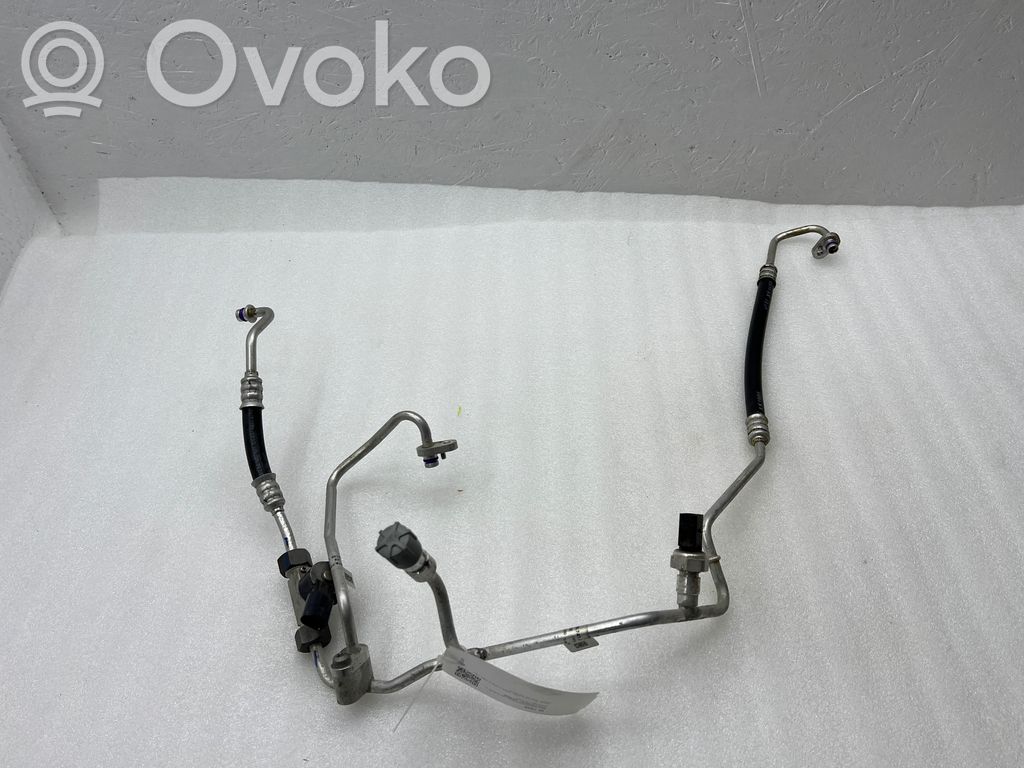 Volkswagen ID.4 Ilmastointilaitteen putki (A/C) 