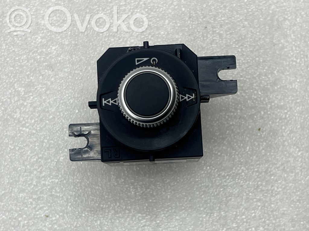 Audi Q2 - Sound control switch 