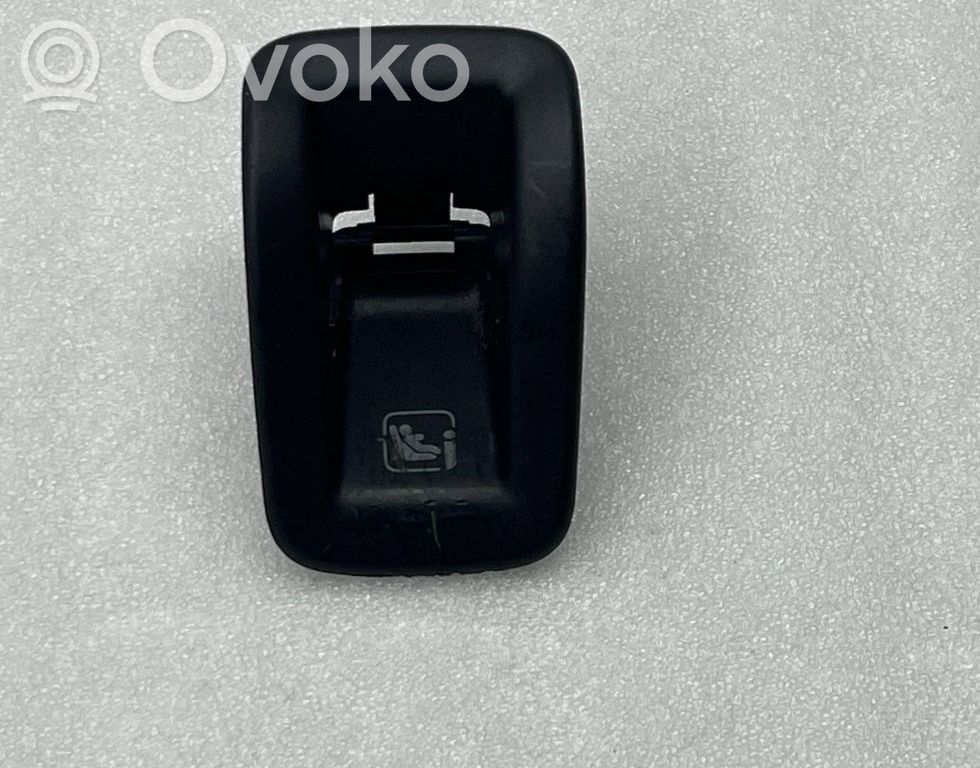 Osłona / zaślepka ISOFIX   4K0887233A