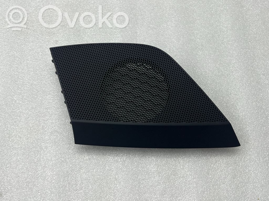 Audi A3 8Y Grilles/couvercle de haut-parleur latéral 